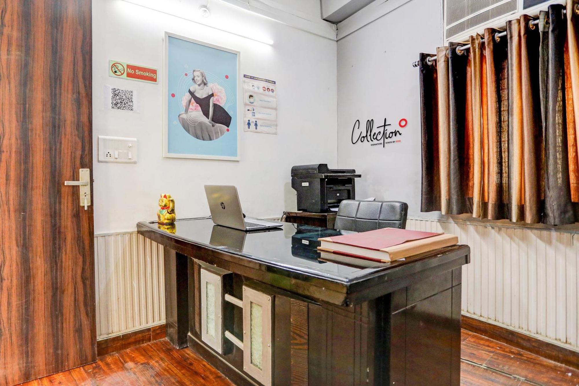 O The Crown Hotel Delhi (National Capital Territory of India)